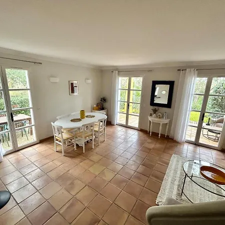 Les Restanques 10 Chenes 3 * غريمو