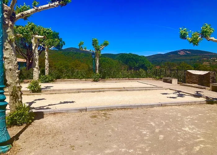 בית נופש Les Restanques 10 Chenes 3 *