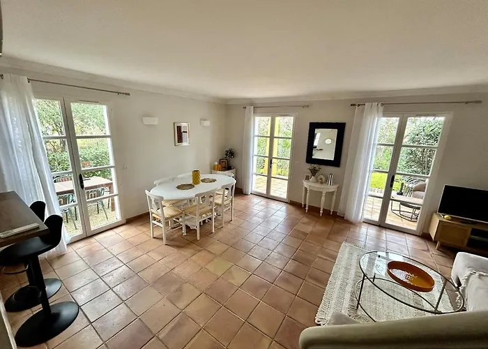 Les Restanques 10 Chenes 3 * גרימו