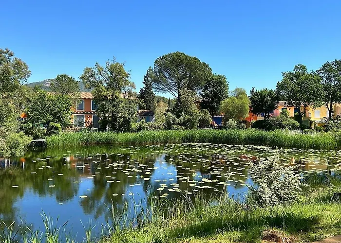 Les Restanques 10 Chenes 3 Σπίτι διακοπών Grimaud